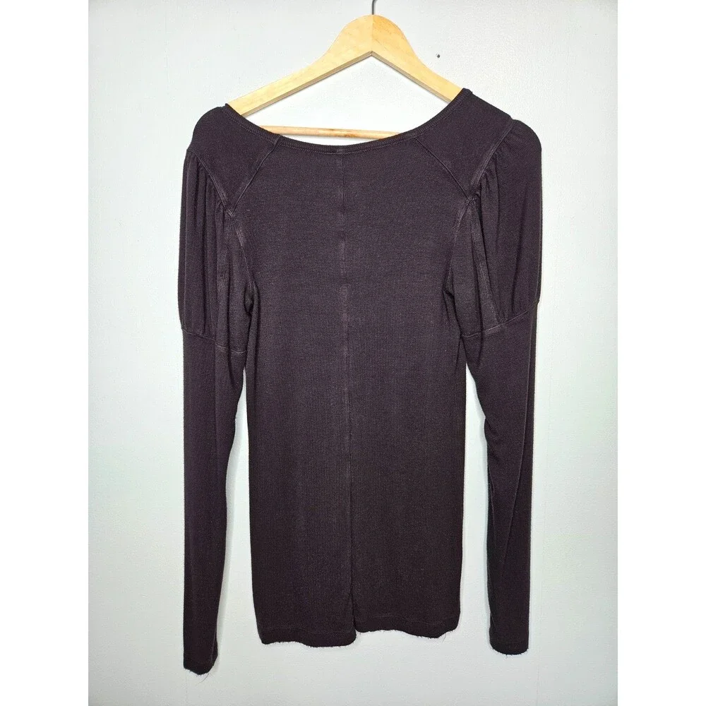 We The FREE PEOPLE Black Ribbed Fitted T-Shirt Large Long Sleeves Puff Shoulder